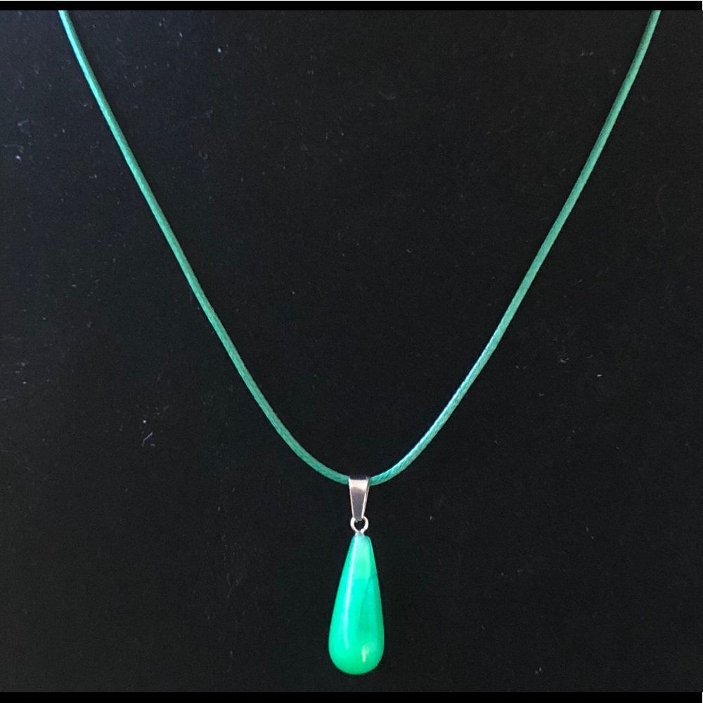 Simple PENDANT Necklace